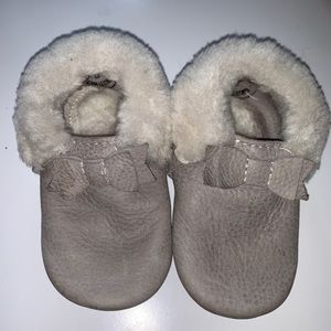 Freshly picked Sherpa mini sole moccs